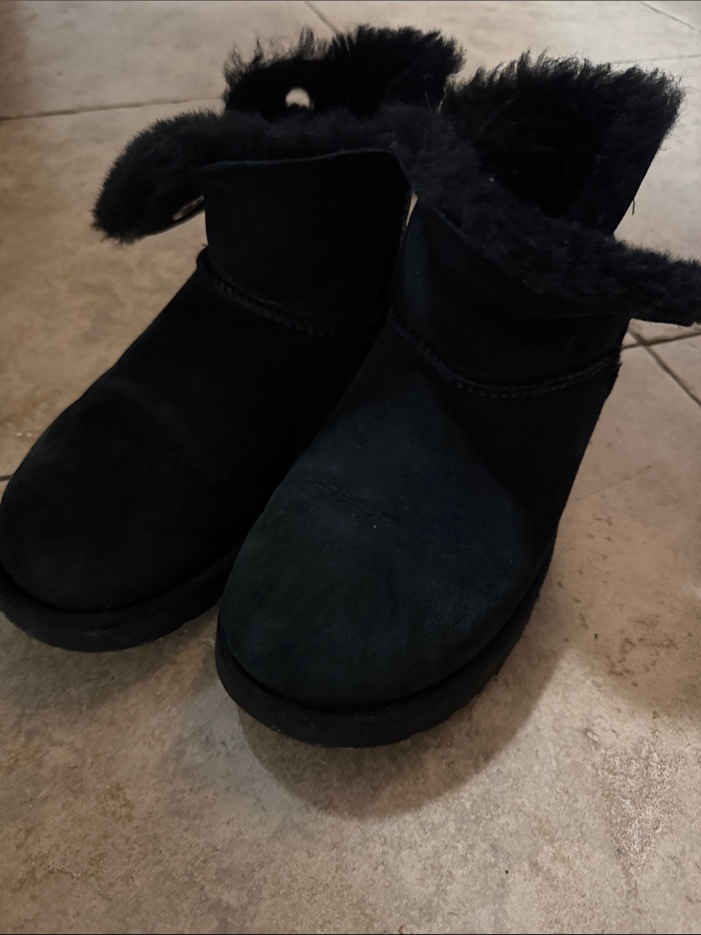 UGG boots Black size 7 short